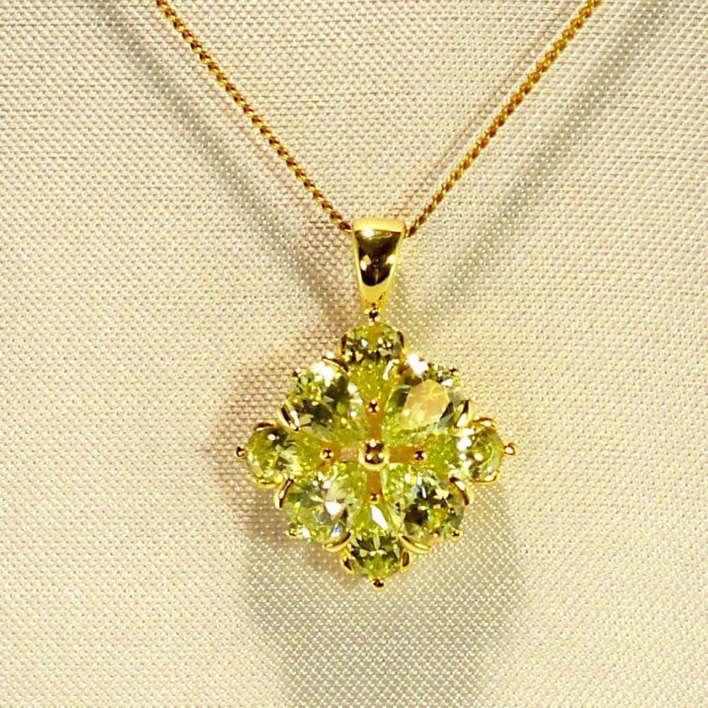 New Light Green Cubic Zirconias Gold DESIGNER Necklace